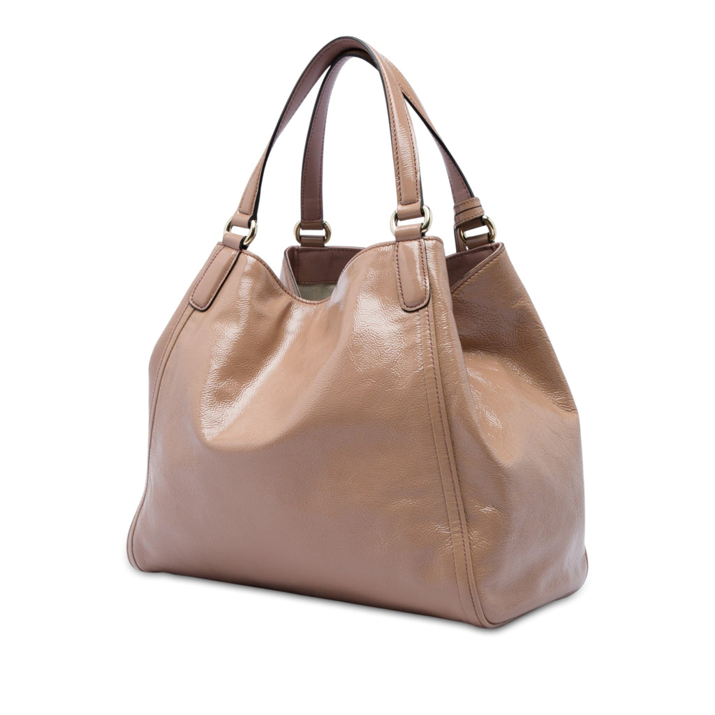 Soho Shoulder Bag Leather Medium