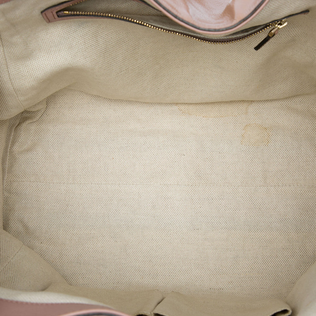Soho Shoulder Bag Leather Medium