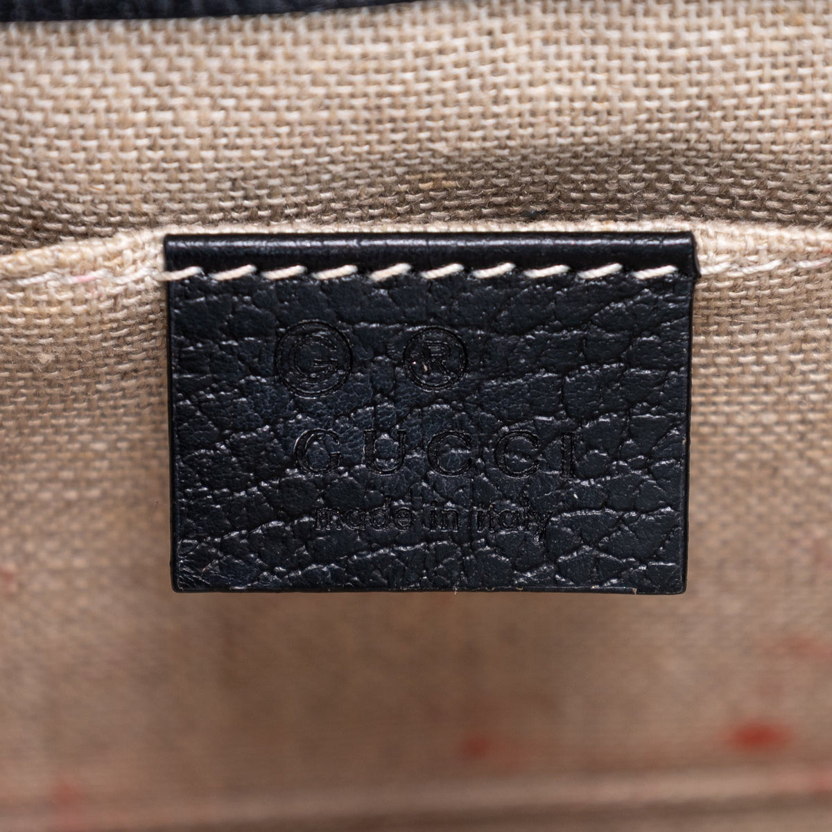 Interlocking Shoulder Bag Leather Small