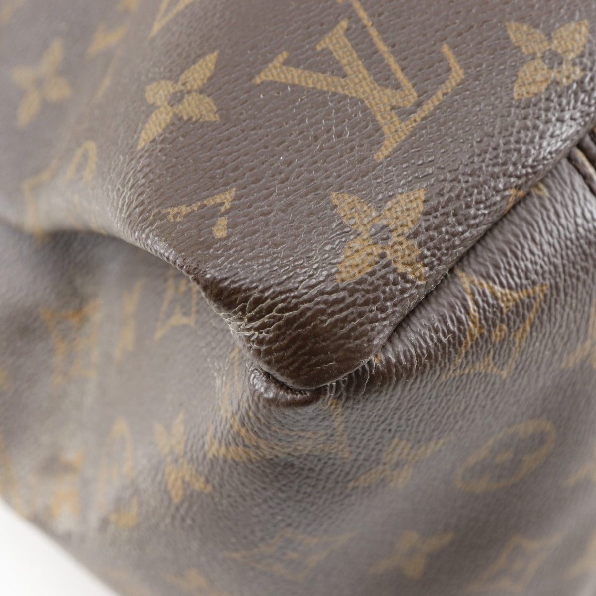 Artsy Handbag Monogram Canvas MM
