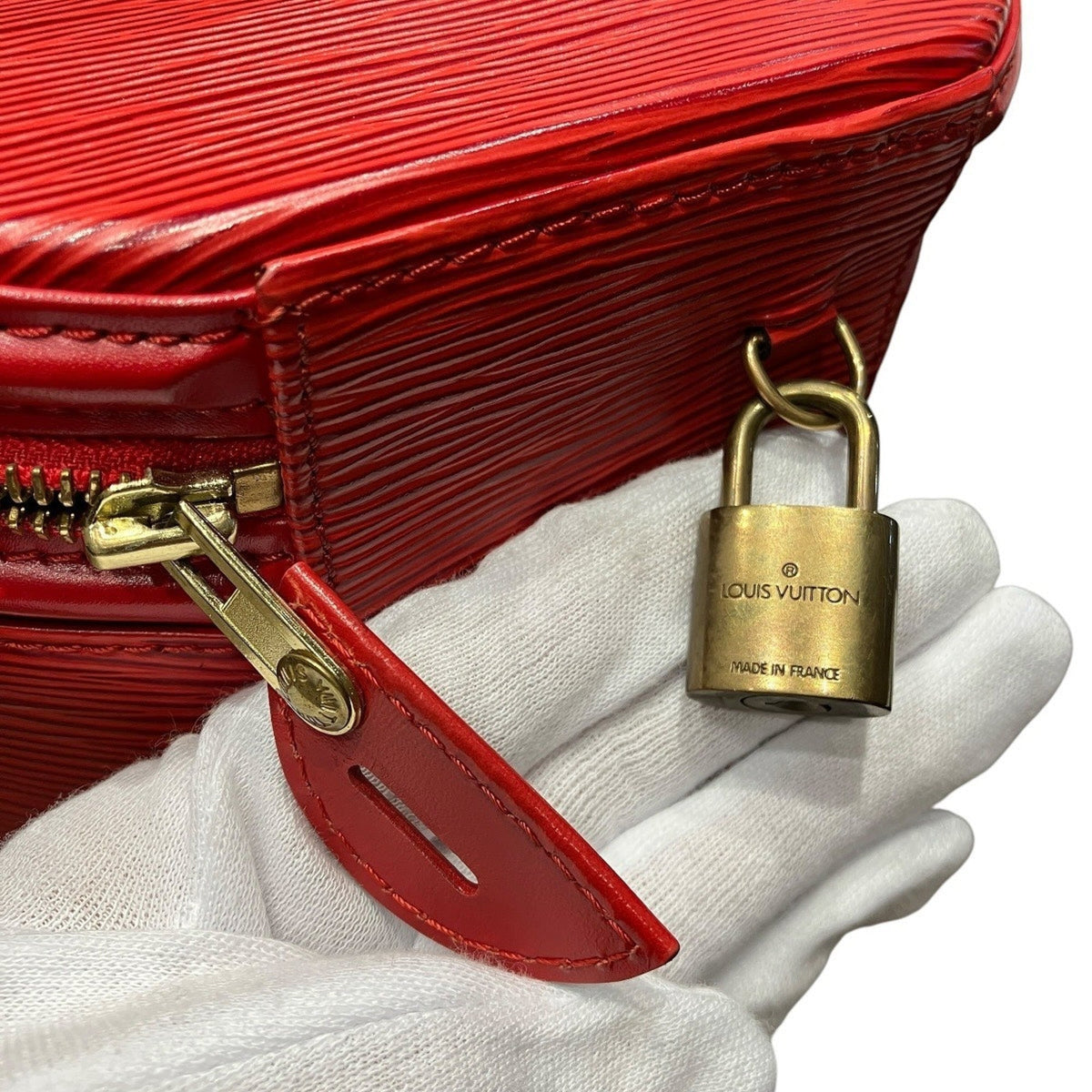 Cannes Beauty Case Epi Leather