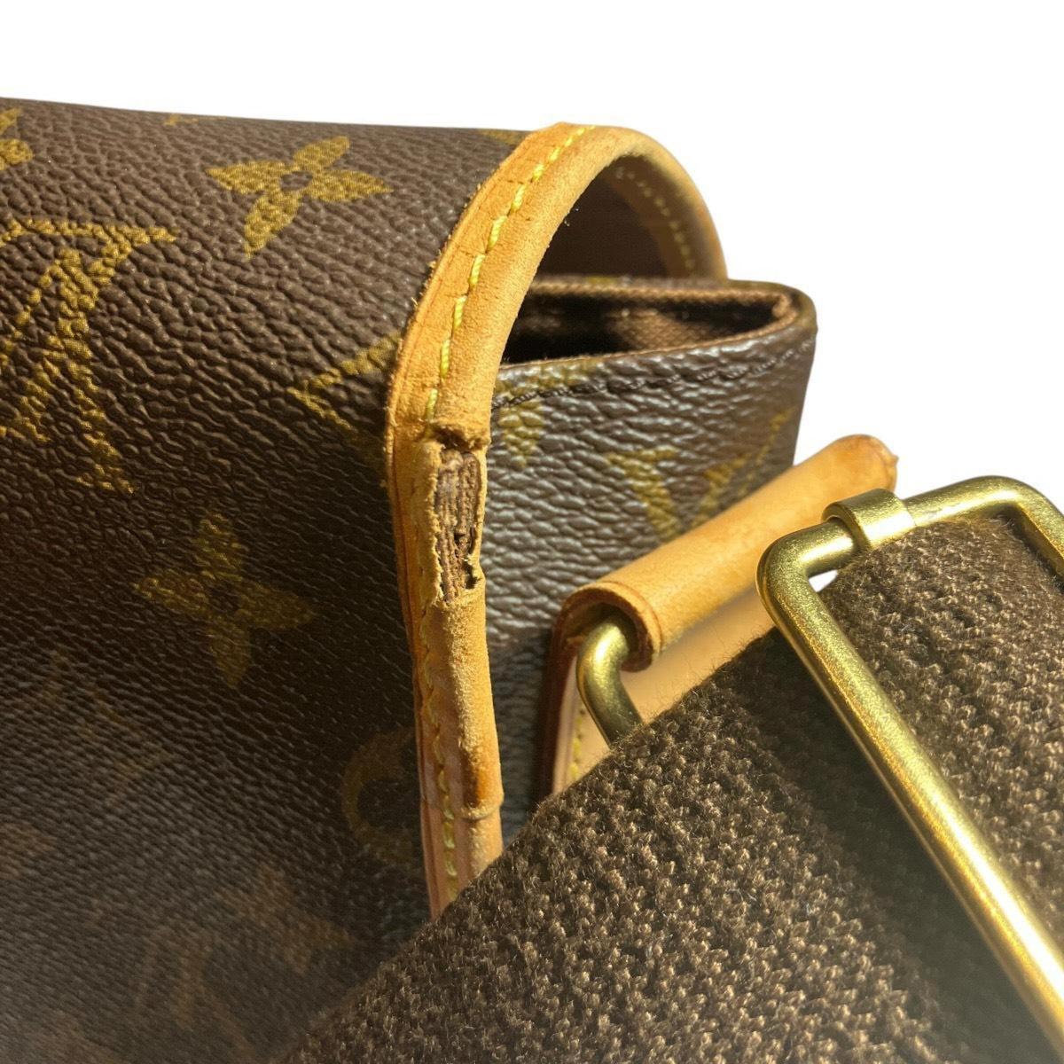 Bosphore Messenger Bag Monogram Canvas PM
