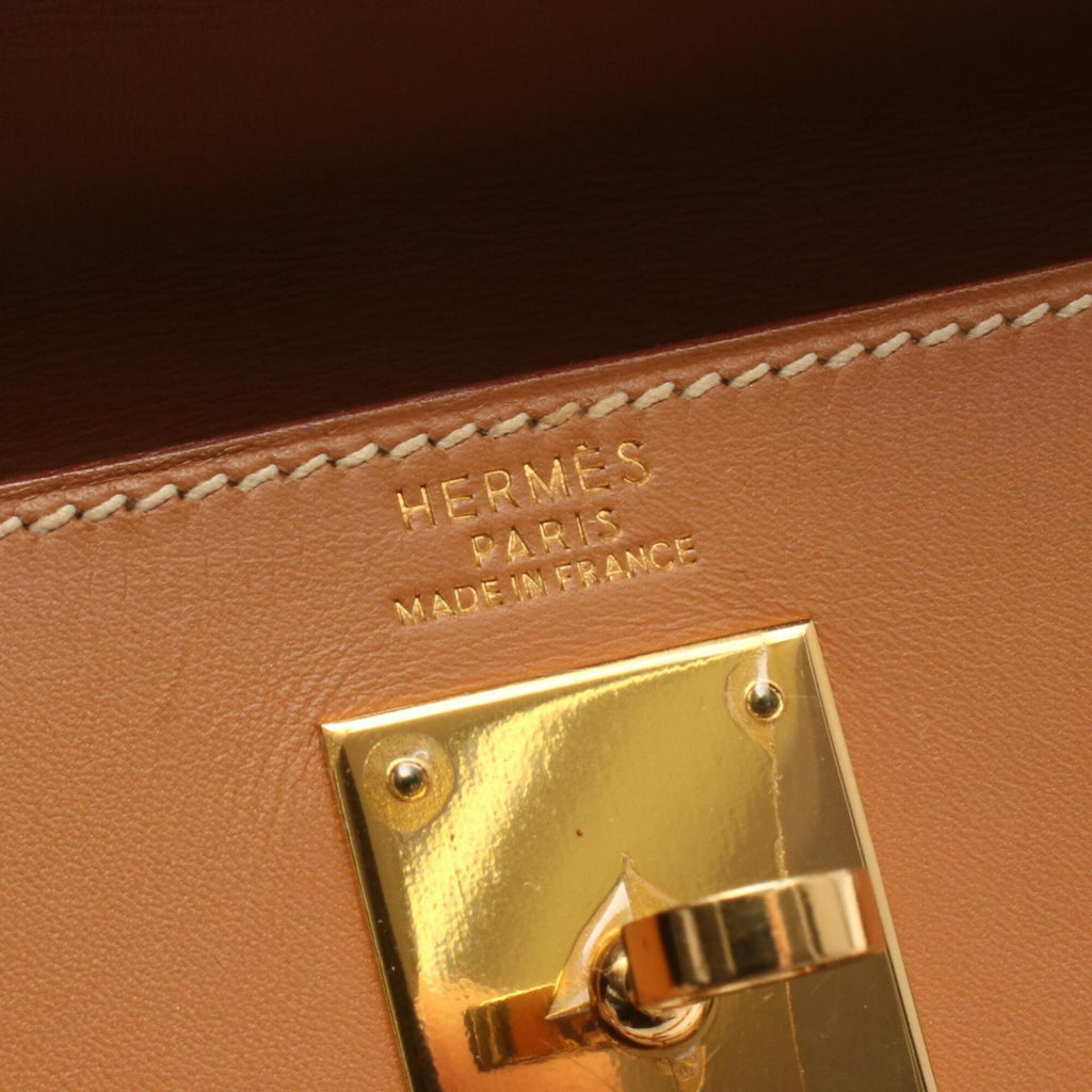 Kelly Handbag Brown Epsom with Gold Hardware 32