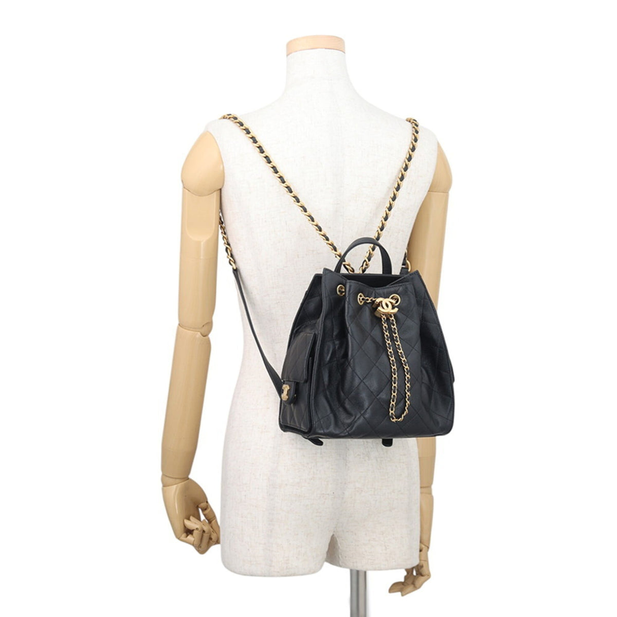 25 Hobo Bag Quilted Caviar Small