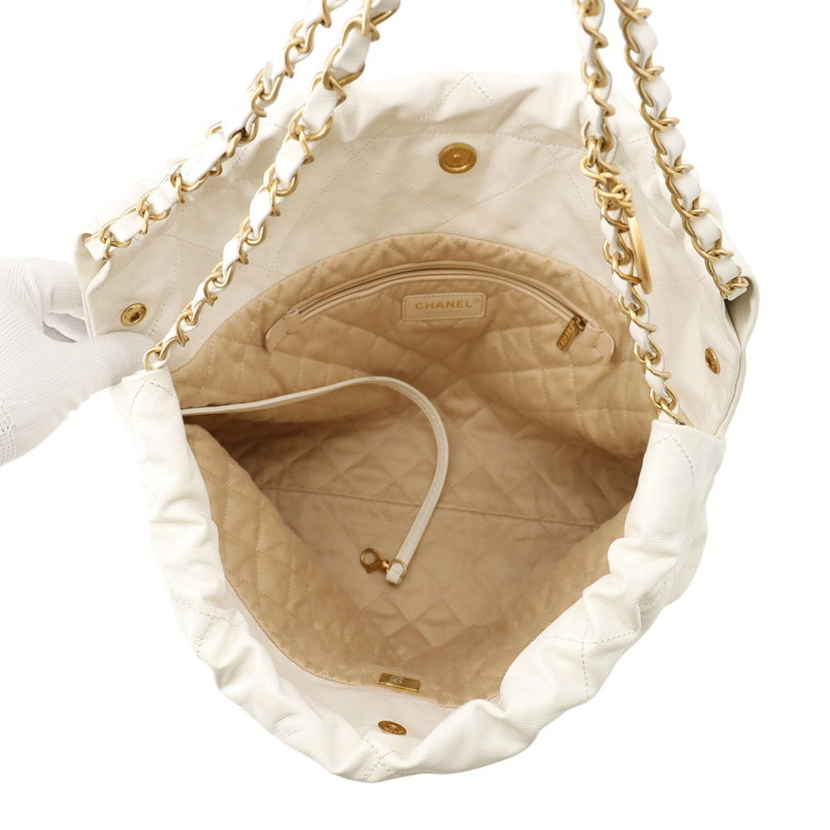 22 Chain Hobo Quilted Calfskin Small