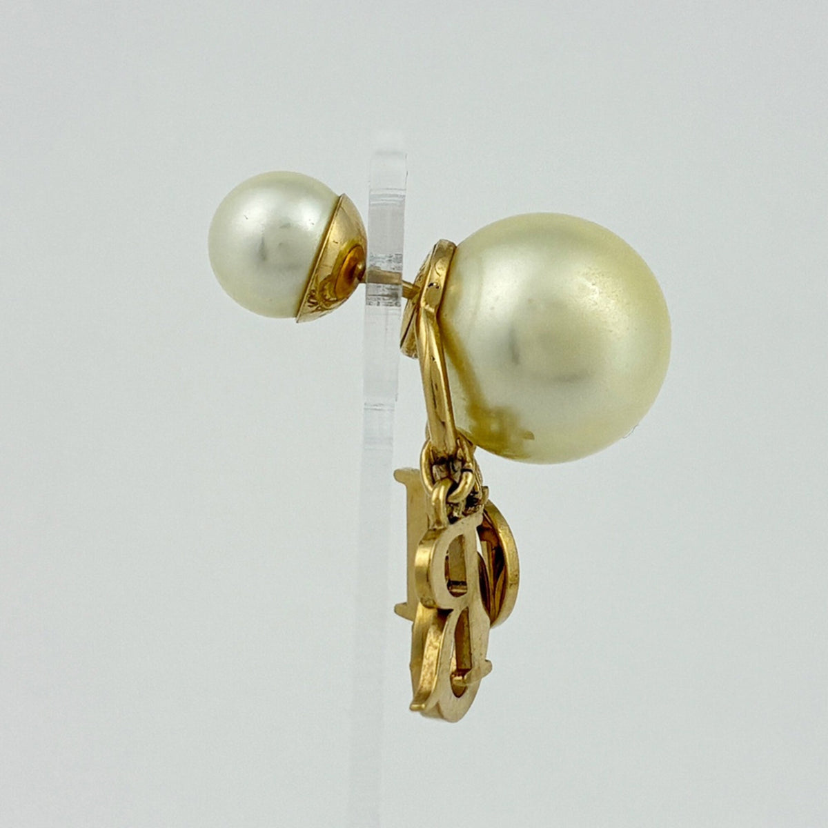 Pearl Earrings Metal and Rhinestone