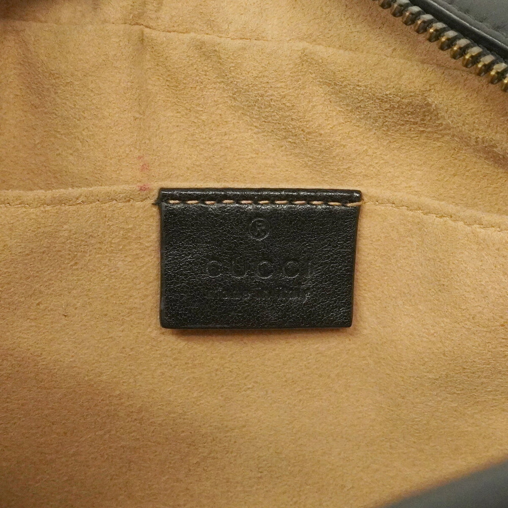 GG Marmont Shoulder Bag Matelasse Leather Small