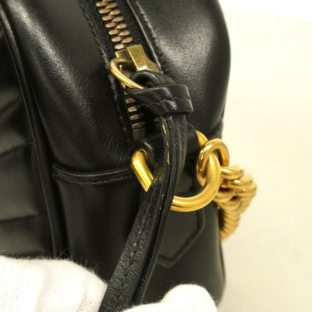 GG Marmont Shoulder Bag Matelasse Leather Small