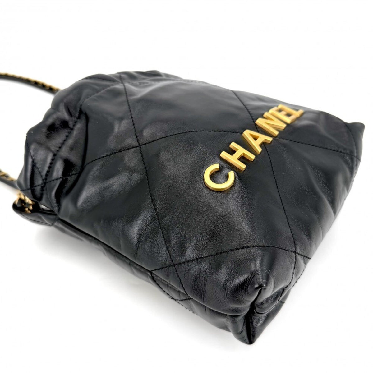 22 Chain Hobo Quilted Calfskin with Pearl Chain Mini