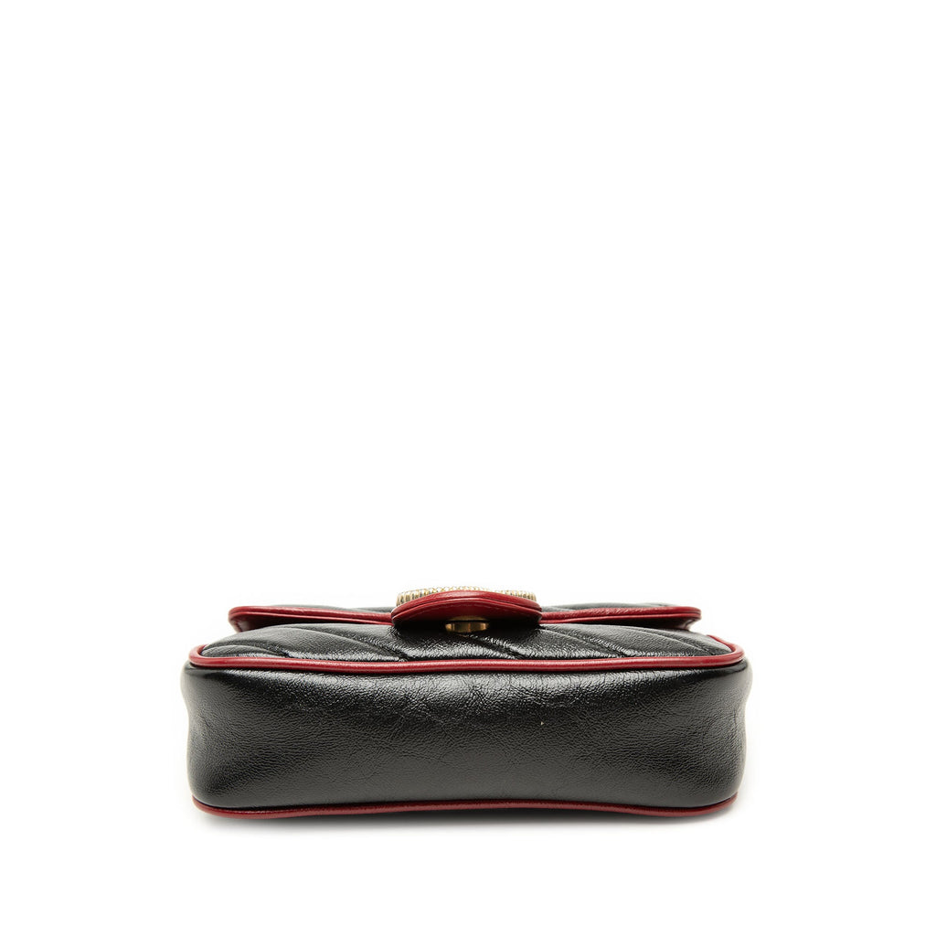 GG Marmont Flap Bag Diagonal Quilted Leather Super Mini