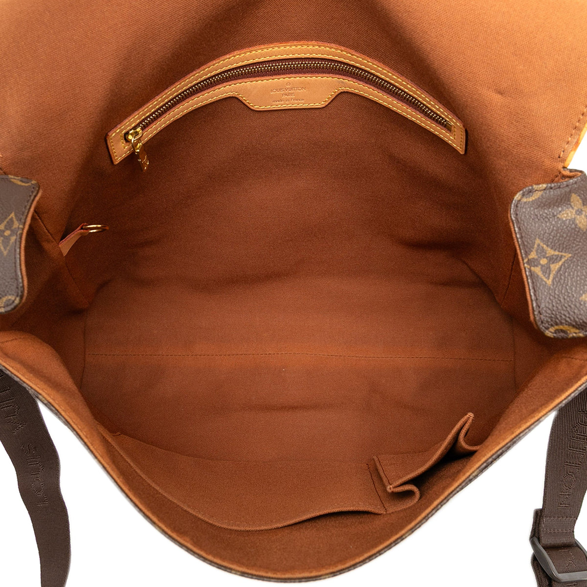 Abbesses Messenger Bag Monogram Canvas