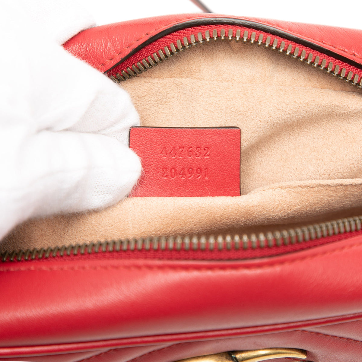 GG Marmont Shoulder Bag Matelasse Leather Small