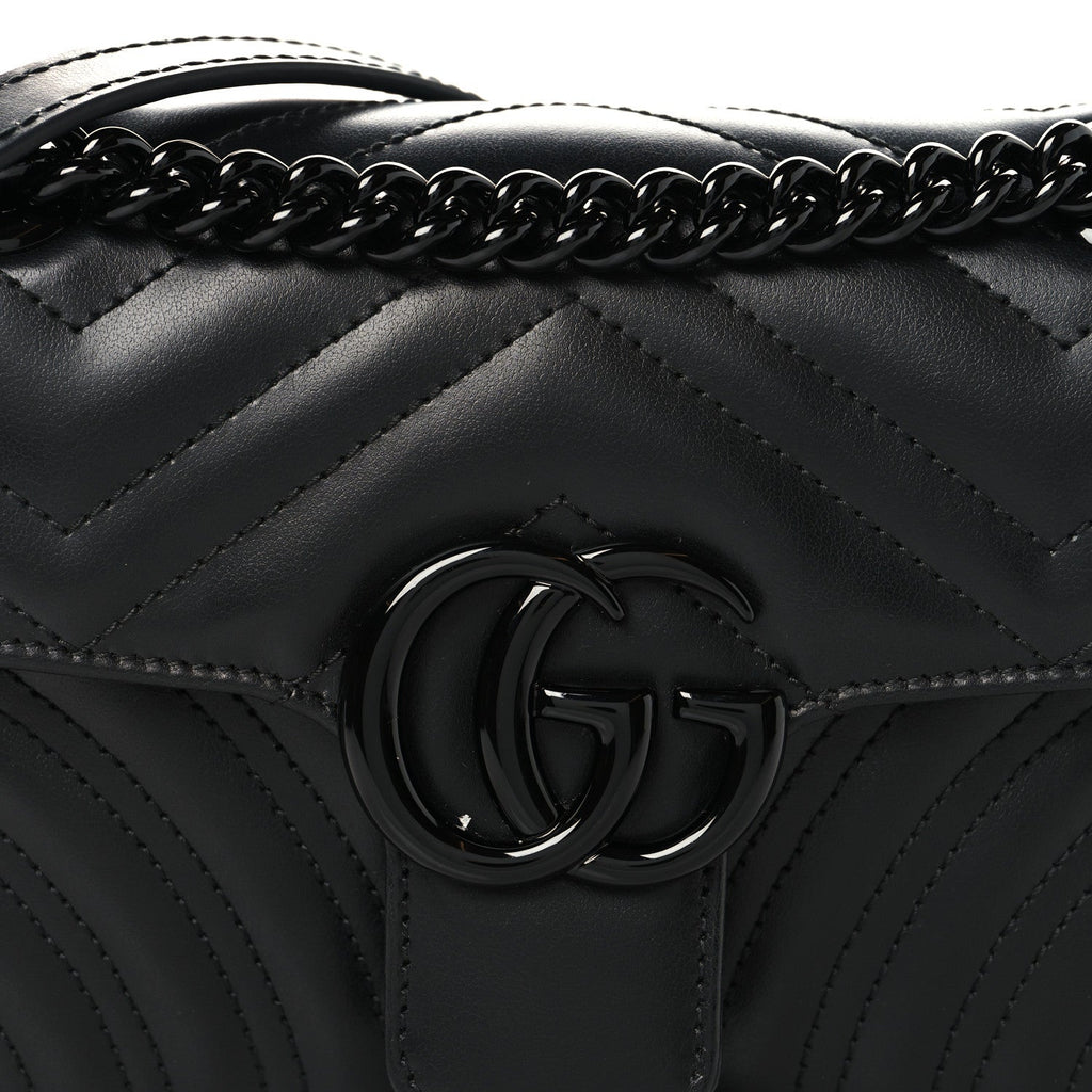 Calfskin Matelasse Monochrome Mini GG Marmont Shoulder Bag Black