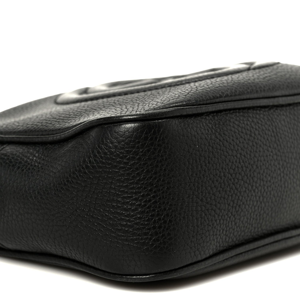 Pebbled Calfskin Small Soho Disco Bag Black