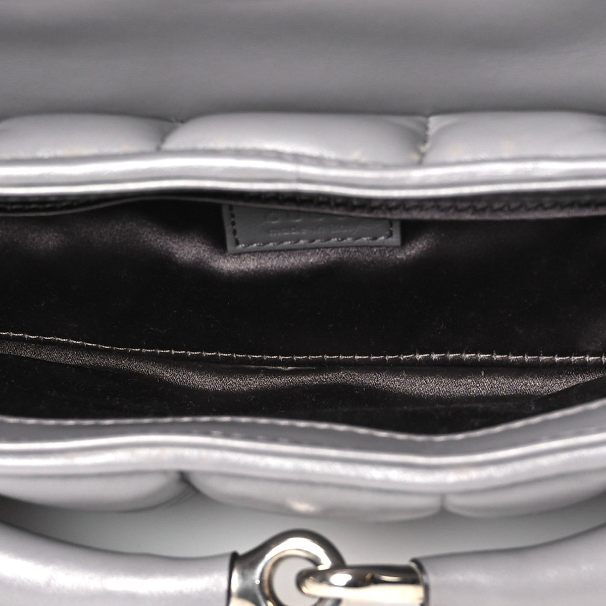 Nappa Vertical Matelasse Medium Maxi Horsebit Chain Shoulder Bag Grey