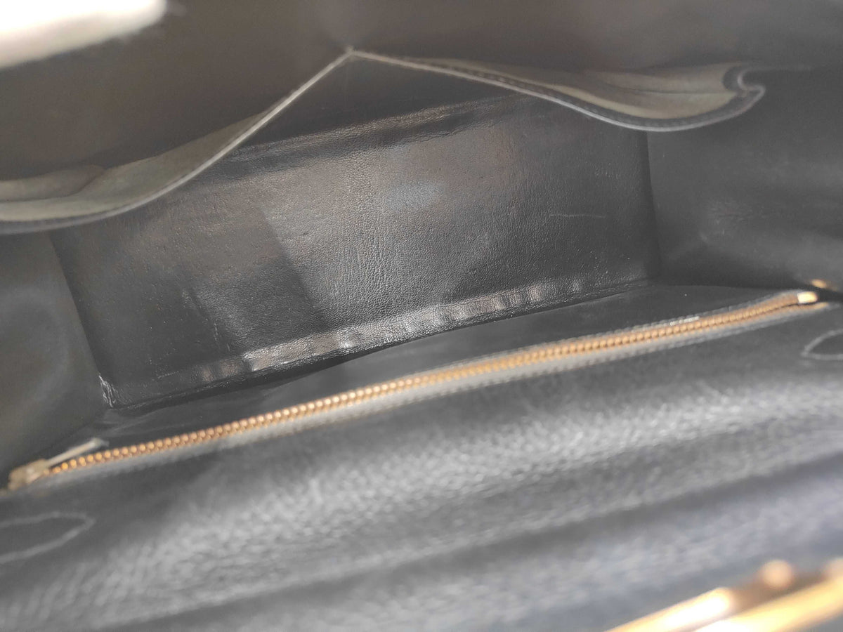 Kelly Handbag Black Ardennes with Gold Hardware 32