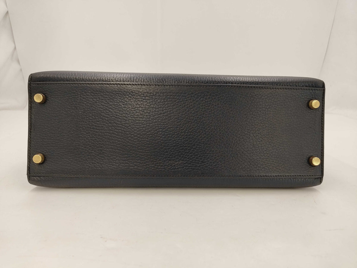 Kelly Handbag Black Ardennes with Gold Hardware 32
