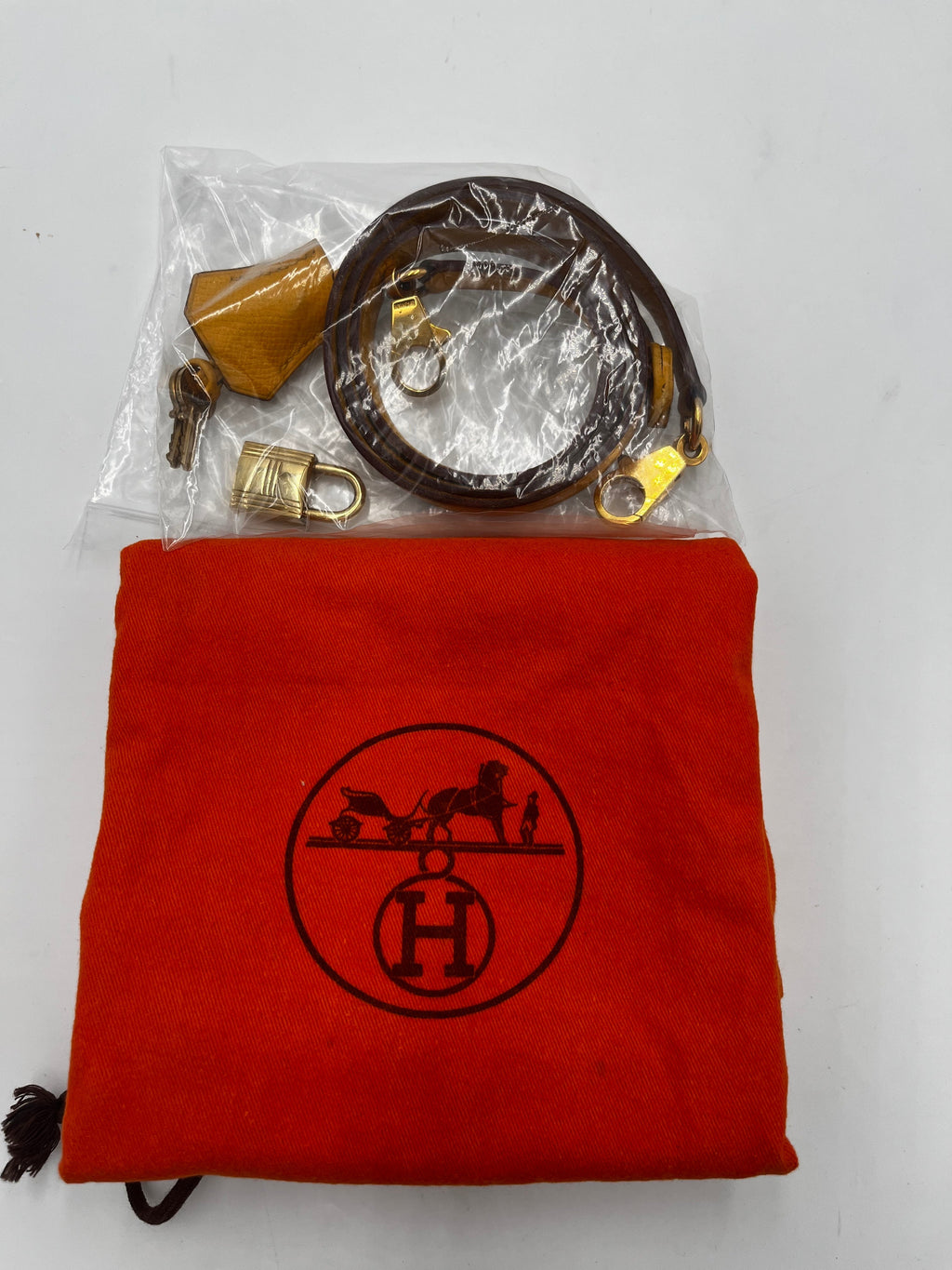 Kelly Handbag Brown Courchevel with Gold Hardware 28