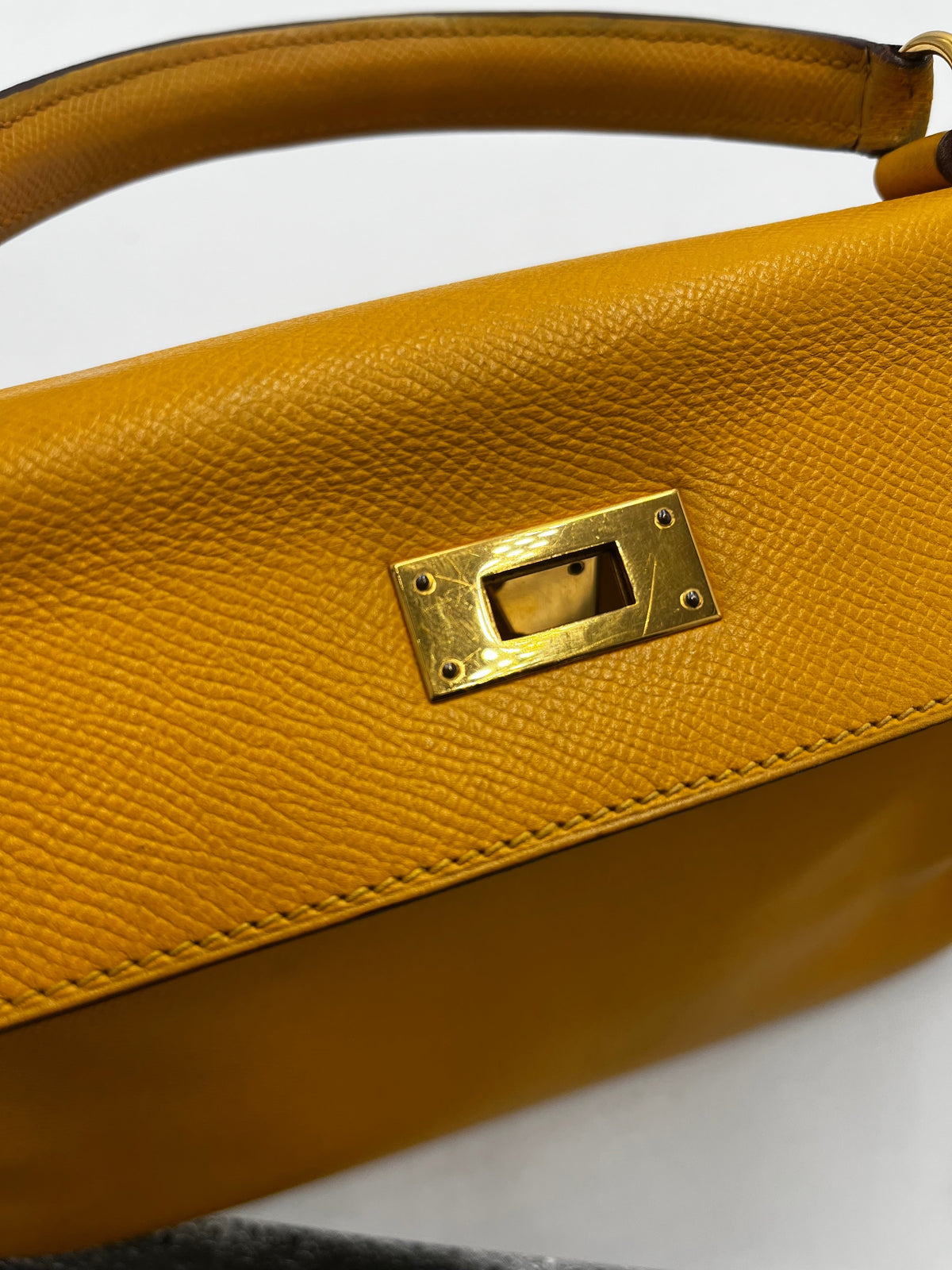 Kelly Handbag Brown Courchevel with Gold Hardware 28