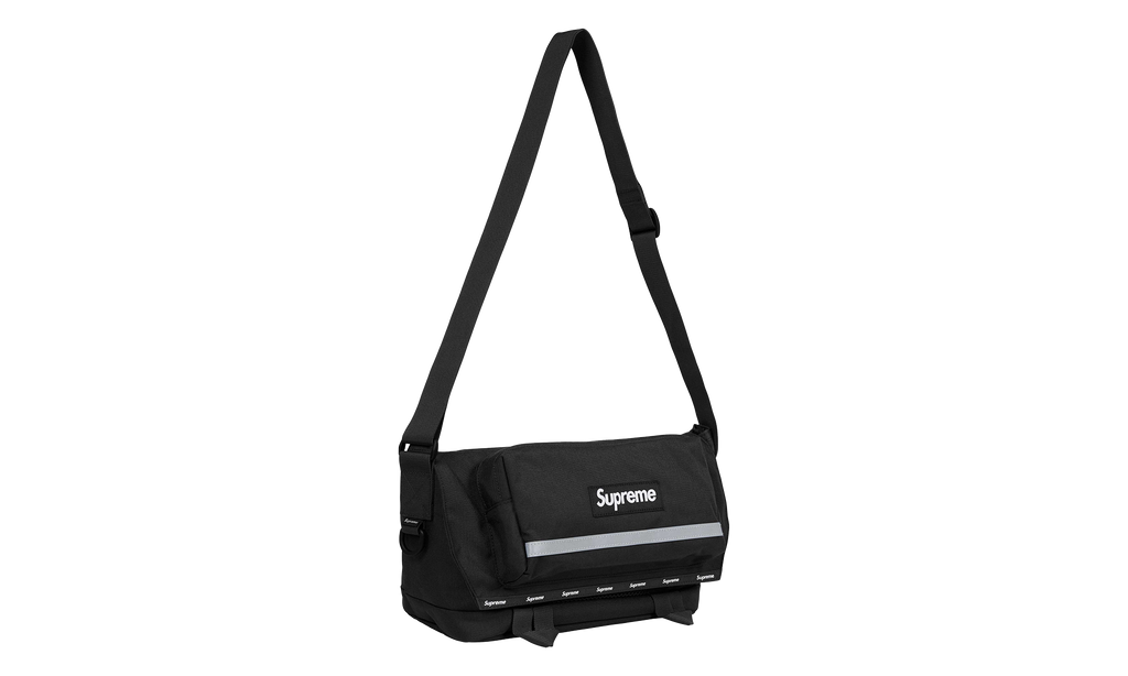 Messenger Bag "FW24 - Black" SU25931